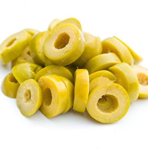 Olives vertes coupé