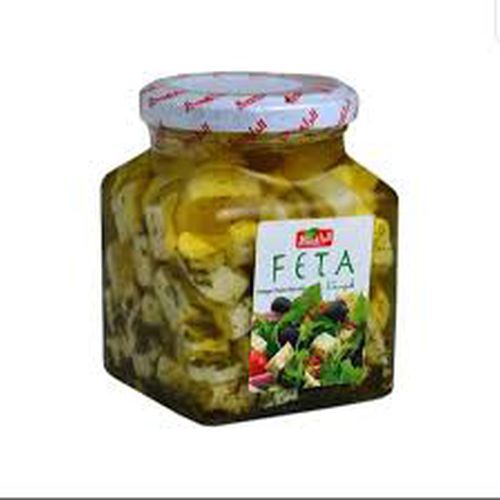جبن فيتا- زيت و أعشاب منسمة